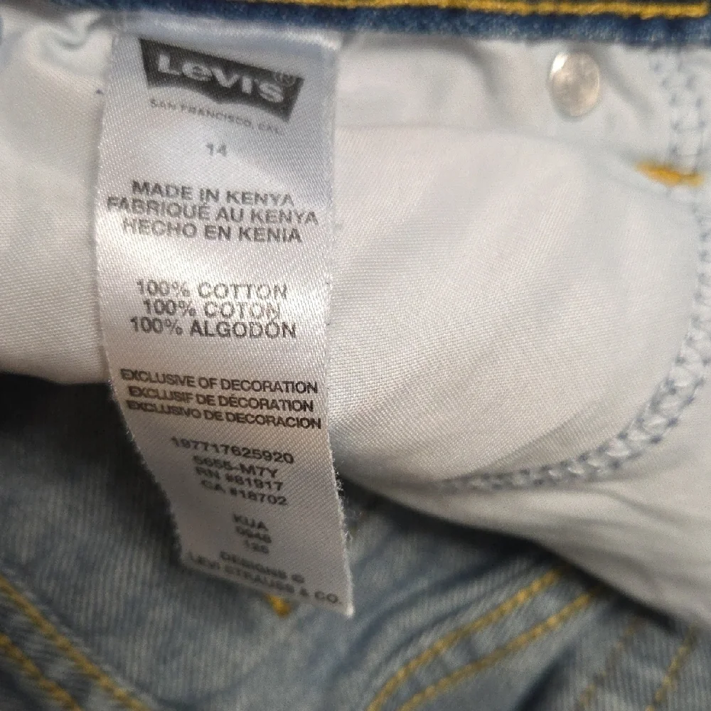 Levis Kids  Blue Distressed Denim Shorts Sz 14